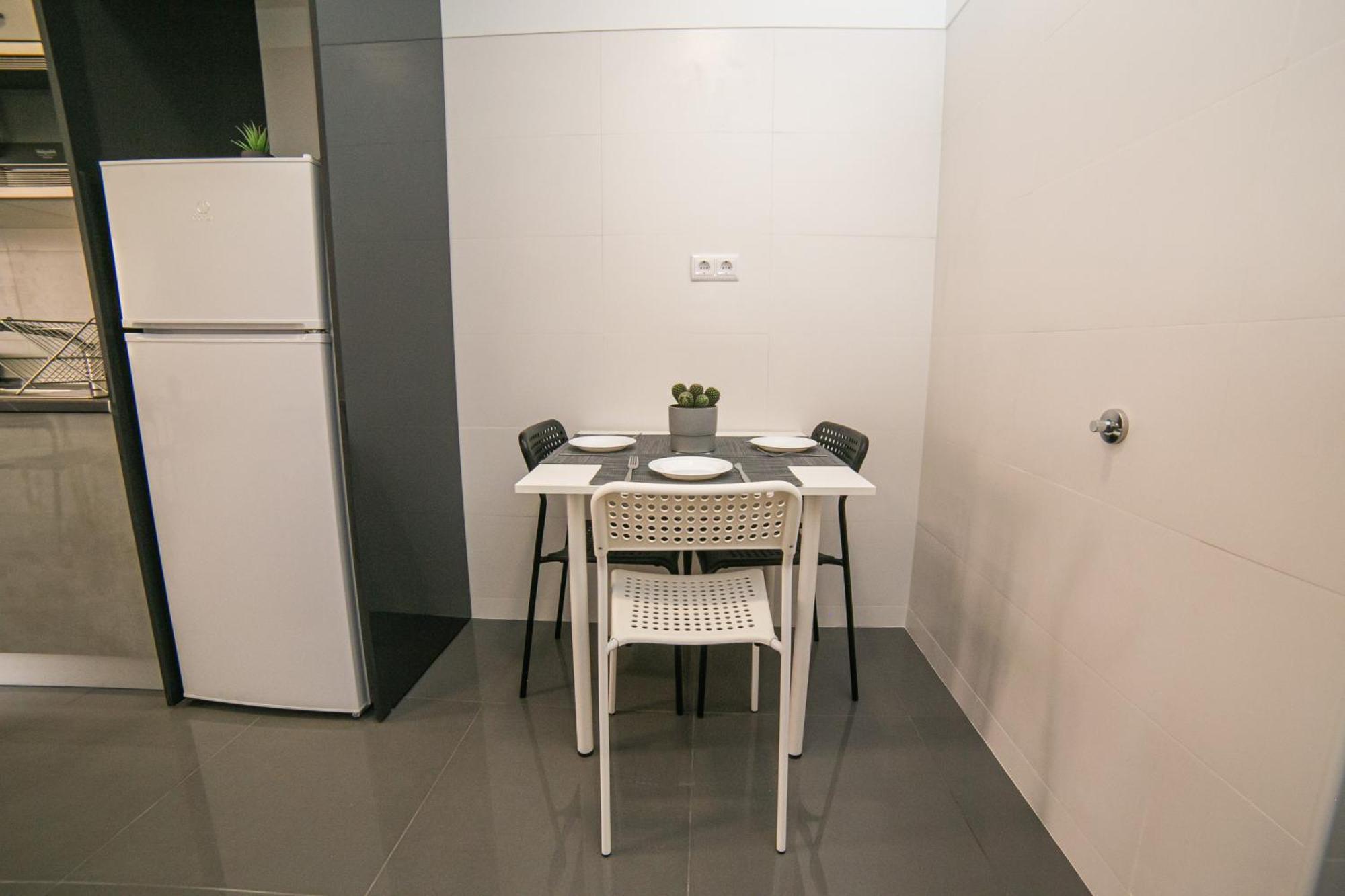 Luxury And Suites, Ideal For Tourists Hostel *